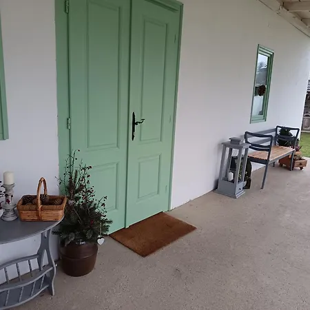 Tornac Vendeghaz Apartmán